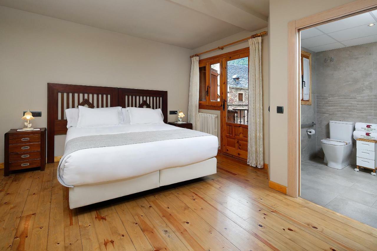 โฮเต็ล บูทิก เมดิโอเดีย Hotel ปลัน ภายนอก รูปภาพ